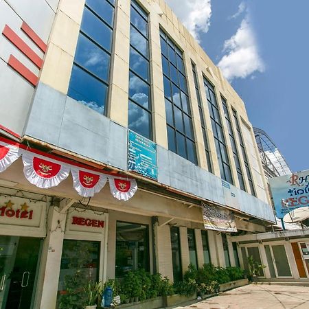 Oyo 3031 Hotel Regenerasi Banjarmasin  Exteriér fotografie