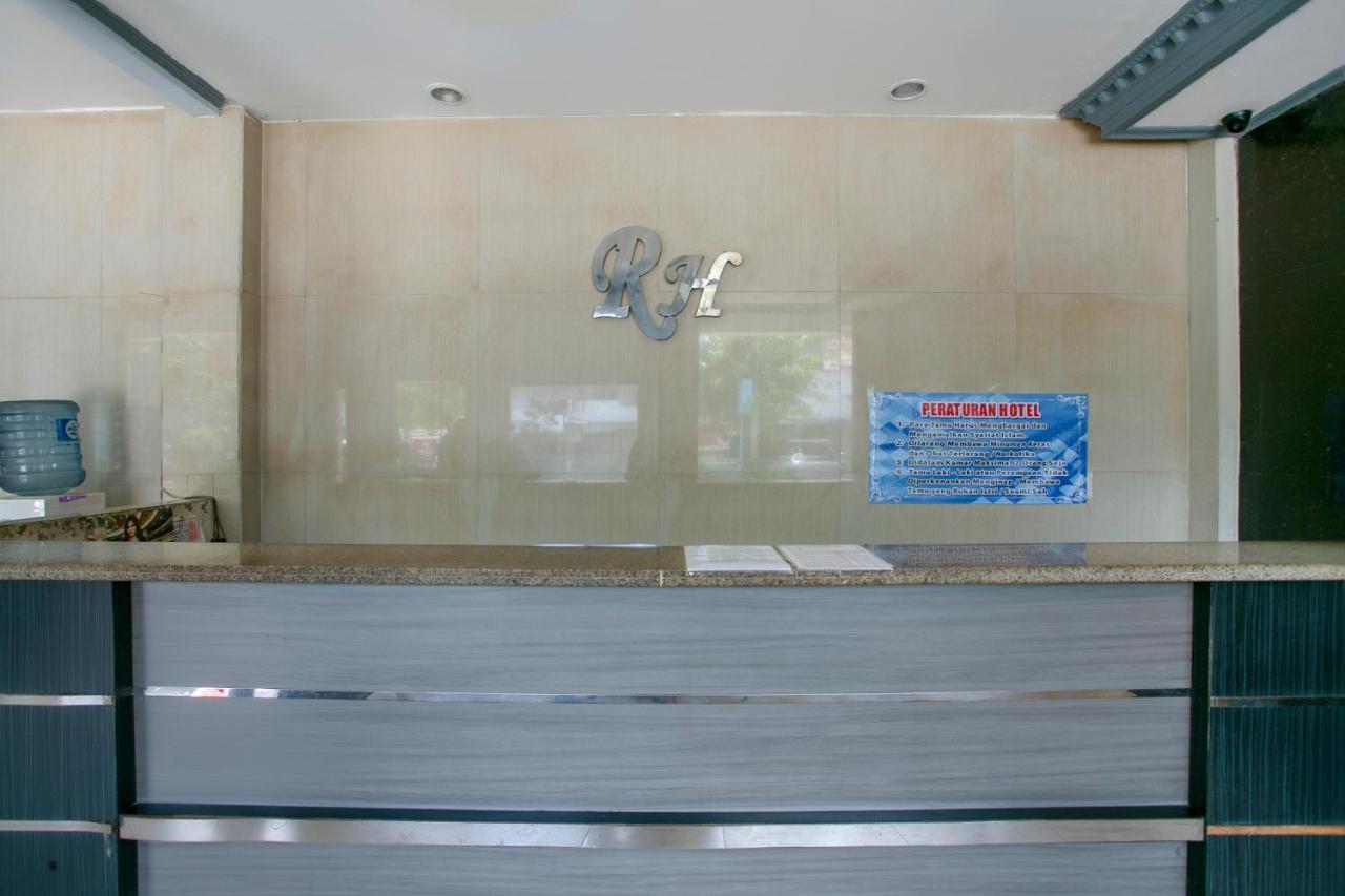 Oyo 3031 Hotel Regenerasi Banjarmasin  Exteriér fotografie